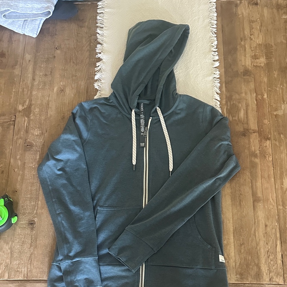 Vuori Halo Performance Hoodie
